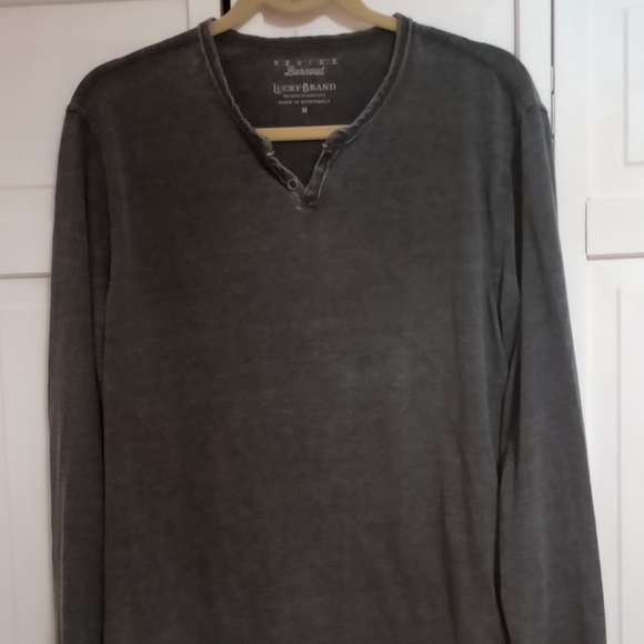 Lucky Brand Venice Burnout Henley Charcoal Long Sleeve Shirt Size Medium - Picture 4 of 5